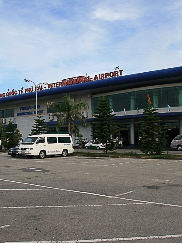 Private Car Rental With Driver Phu Bai Airport To Hue - Rent A Car With Driver Phu Bai Airport To Hue