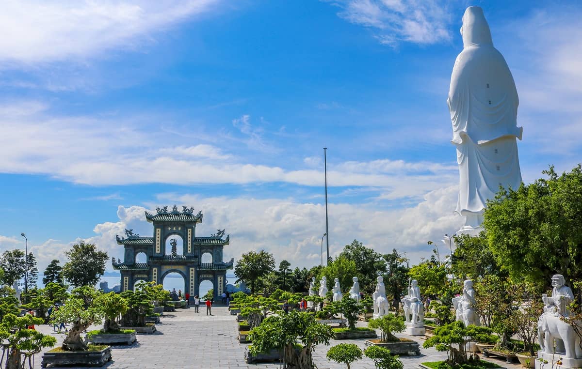 Linh Ung Pagoda along the route from Tien Sa Port to Ba Na Hills, featuring the tallest Buddha statue in Vietnam.